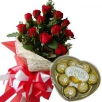 12 Red Roses + Heart box